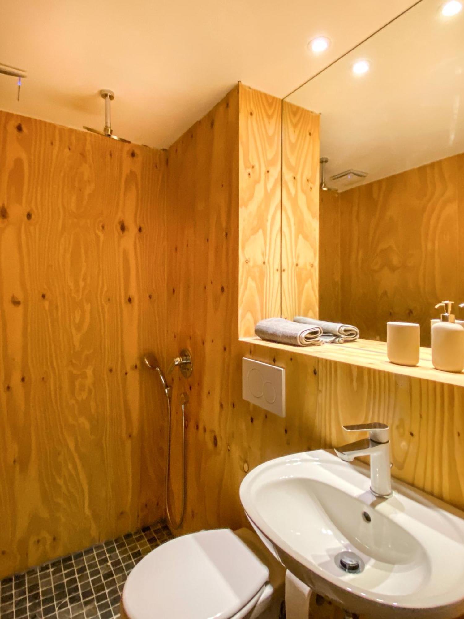 W&G Hotel Кёльн Экстерьер фото