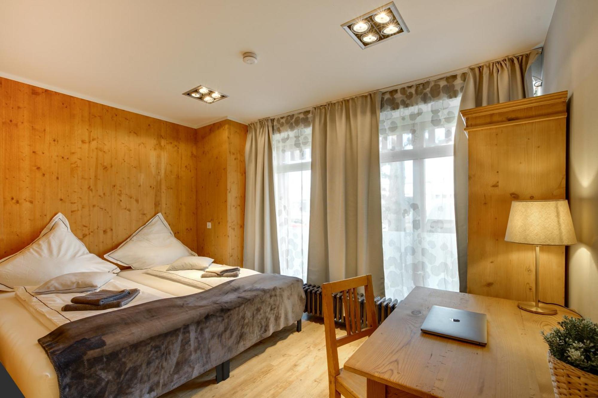 W&G Hotel Кёльн Экстерьер фото